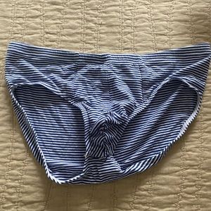 Men’s blue striped brief. Size m